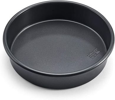 Chicago Metallic 9-Inch Non-Stick Round Cake Pan
